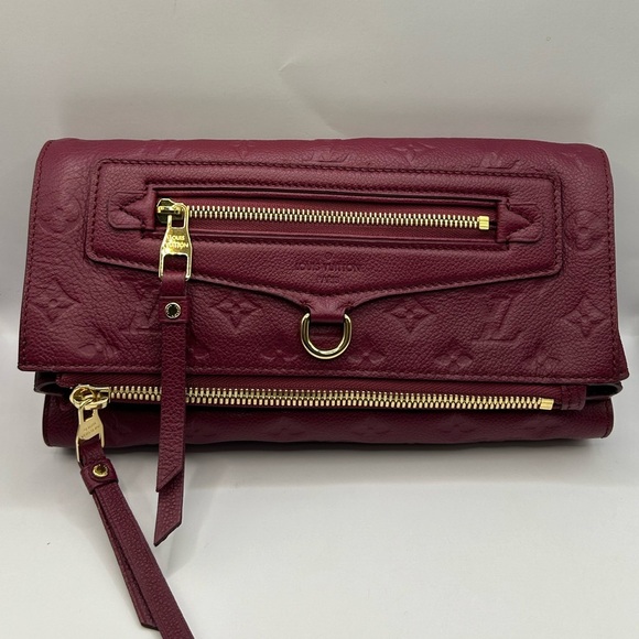 Louis Vuitton Handbags - LOUIS VUITTON  Empreinte Petillante Clutch Aurore